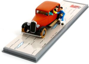 Tintin Transports #2: Car by Wang Jen-Ghié